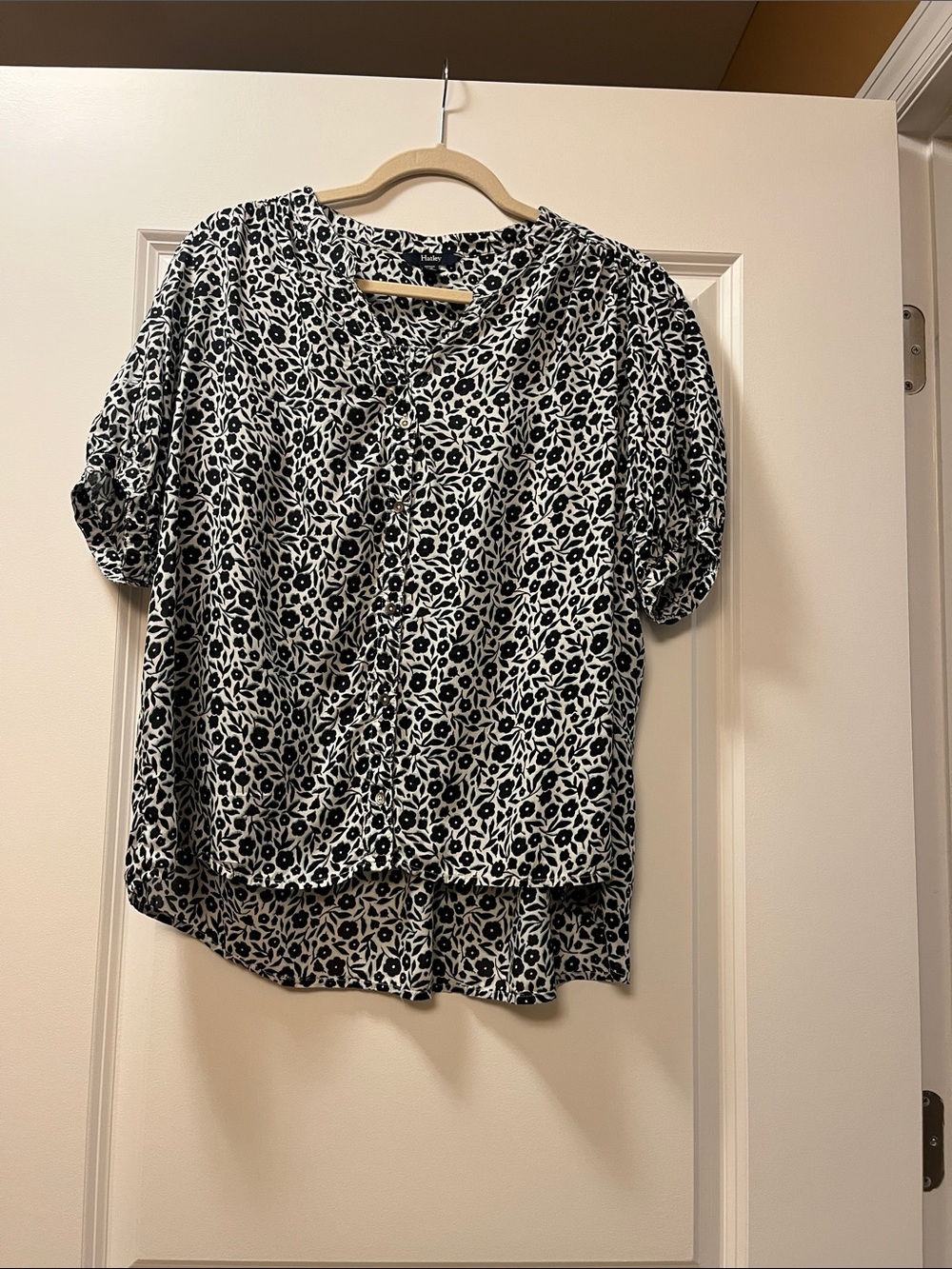 Hatley Black and White Floral Button-Front Blouse